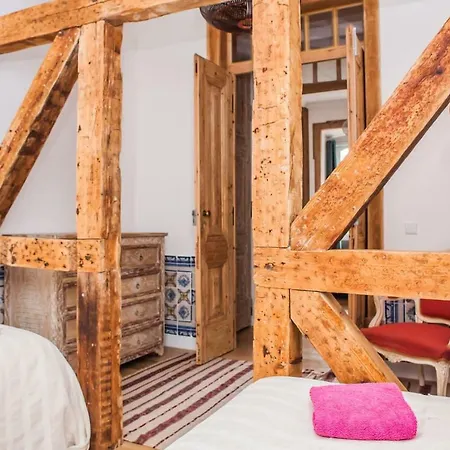 Alfama Chic 3 Apartment