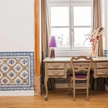 Alfama Chic 3 Apartment *